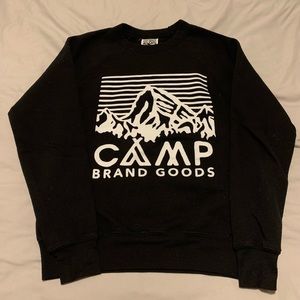 Camp brand goods crew neck
